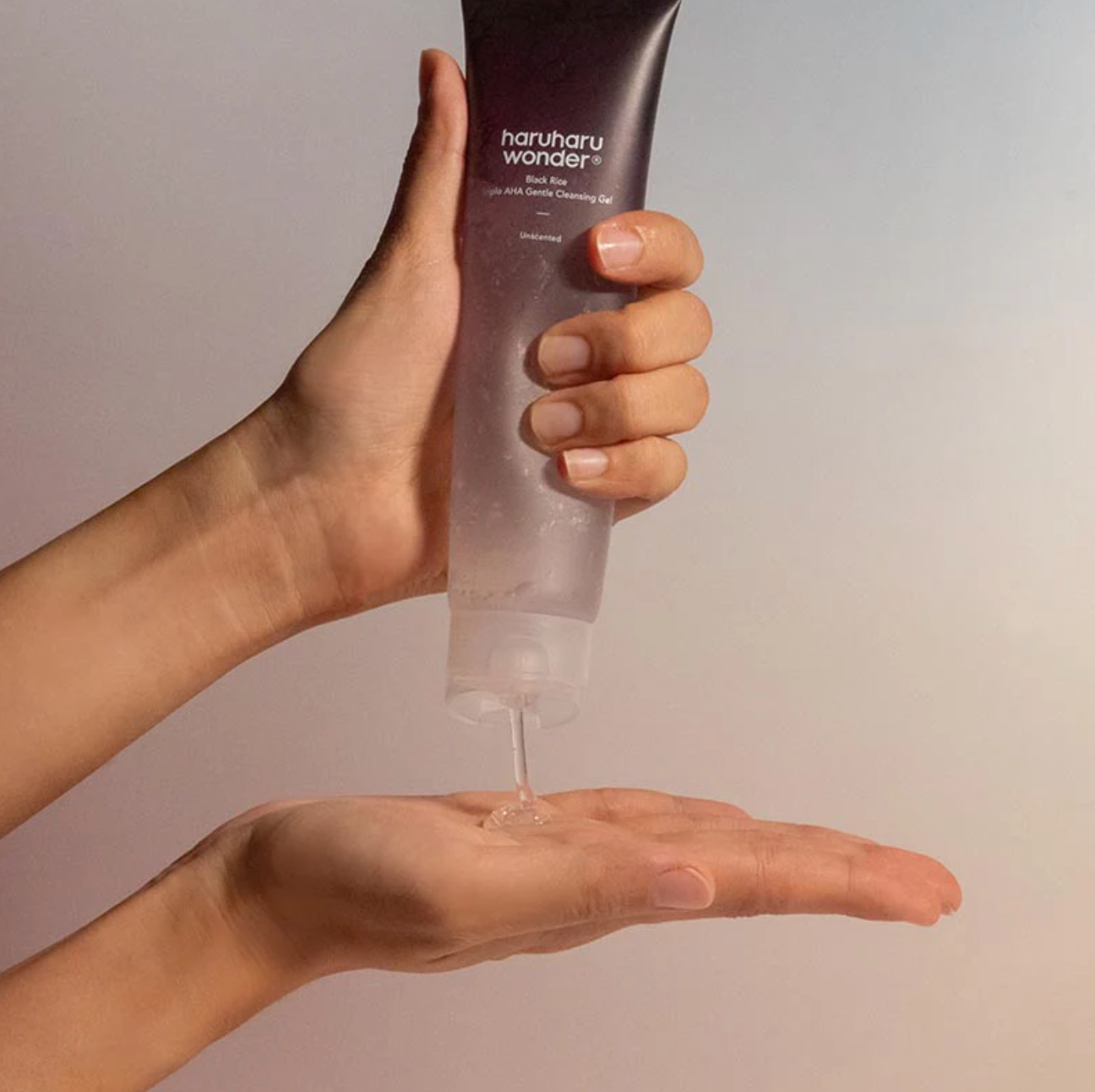 HARUHARU WONDER BLACK RICE TRIPLE AHA CLEANSING GEL (100ML)