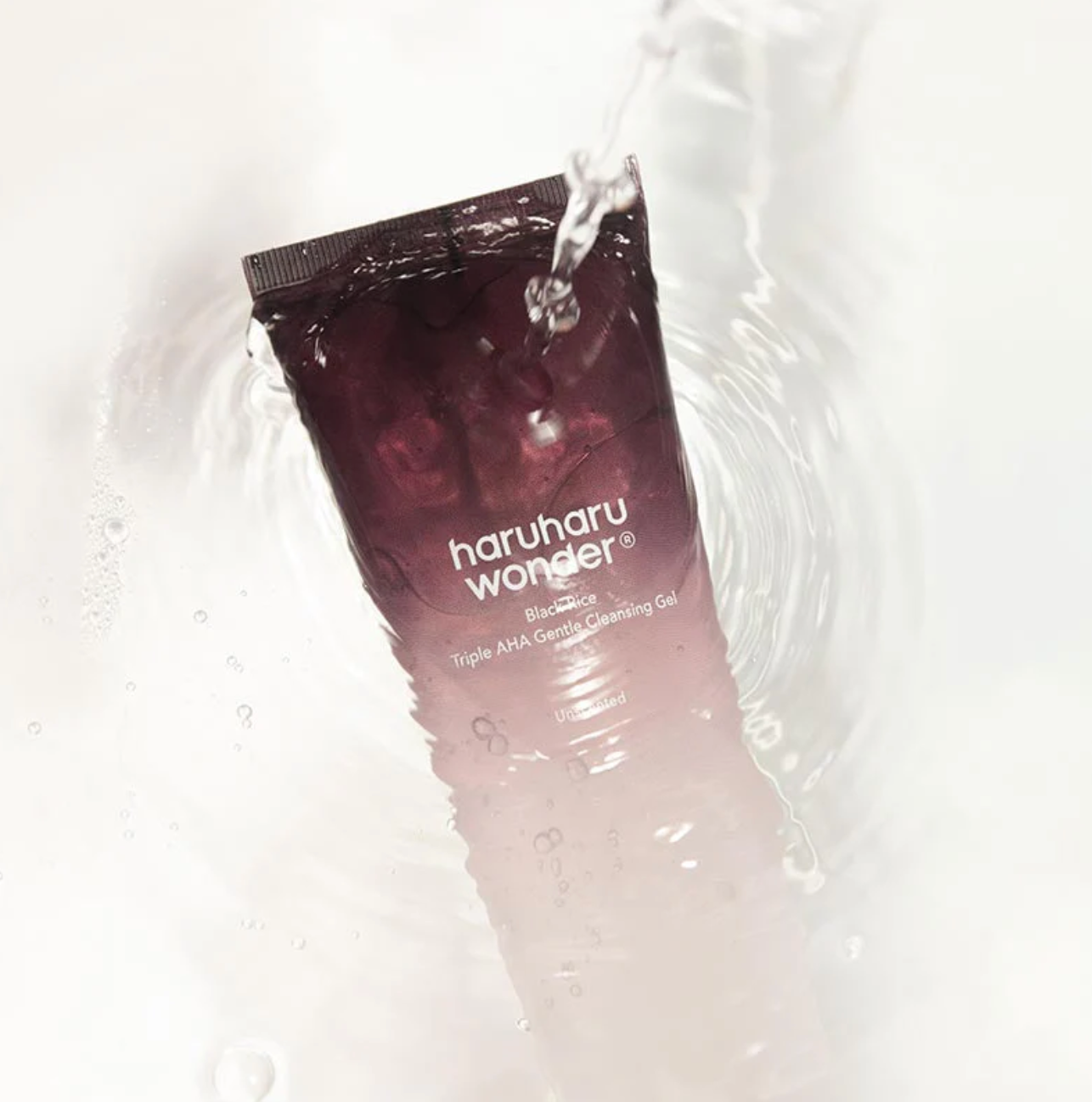HARUHARU WONDER BLACK RICE TRIPLE AHA CLEANSING GEL (100ML)