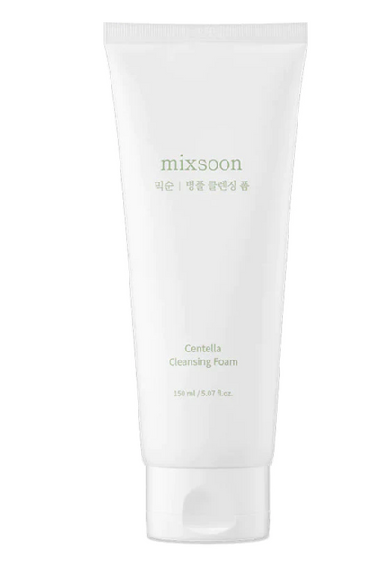 MIXSOON Centella Cleansing Foam, een milde maar effectieve reiniger die je huid kalmeert en voedt zonder haar te ontdoen van haar natuurlijke vochtbalans