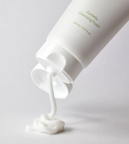 MIXSOON Centella Cleansing Foam, een milde maar effectieve reiniger die je huid kalmeert en voedt zonder haar te ontdoen van haar natuurlijke vochtbalans