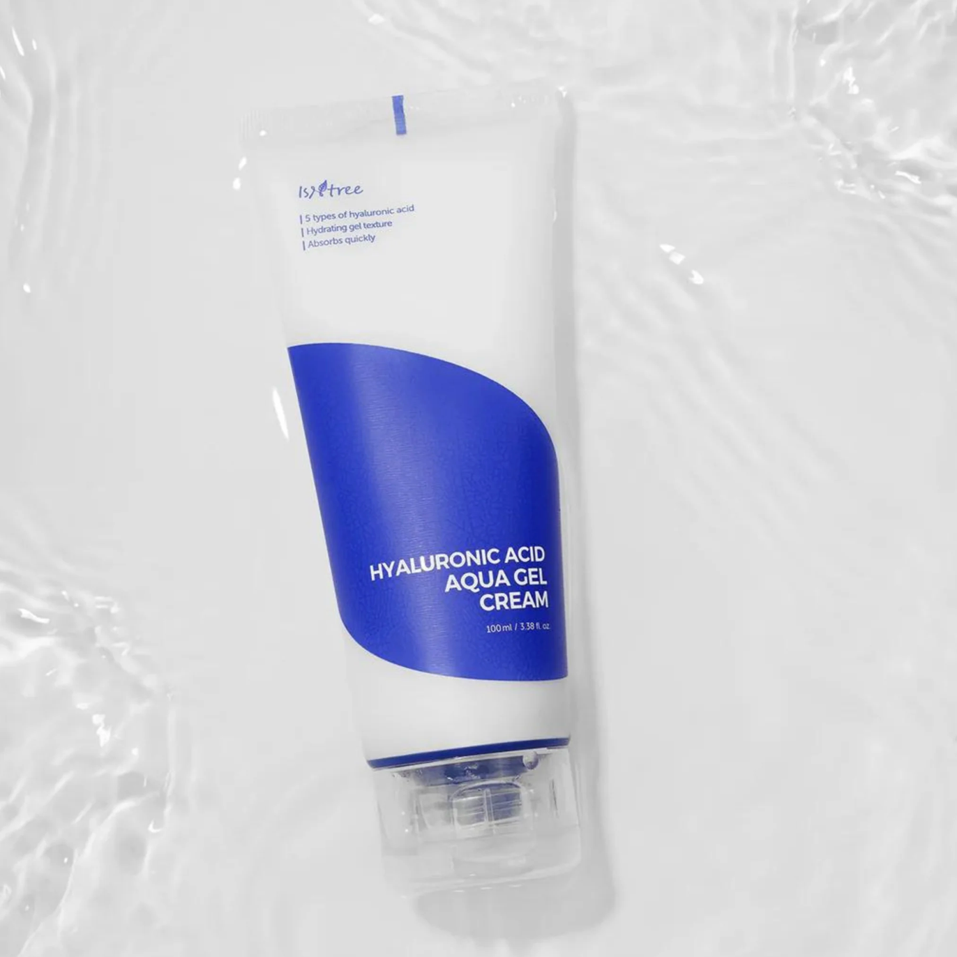 Isntree Hyaluronic Acid Aqua Gel Cream is een moisturiser op gel basis. Deze lichte moisturiser is intens vocht inbrengend met hetberoemde hyaluron complex