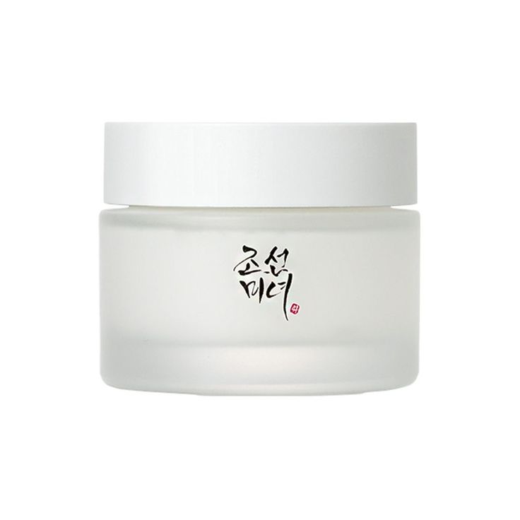  luxueuze voordelen van Dynasty Cream. Verrijkt met hoogwaardige ingrediënten zoals Rijstzemelenwater, Ginseng wortelwater en Niacinamide